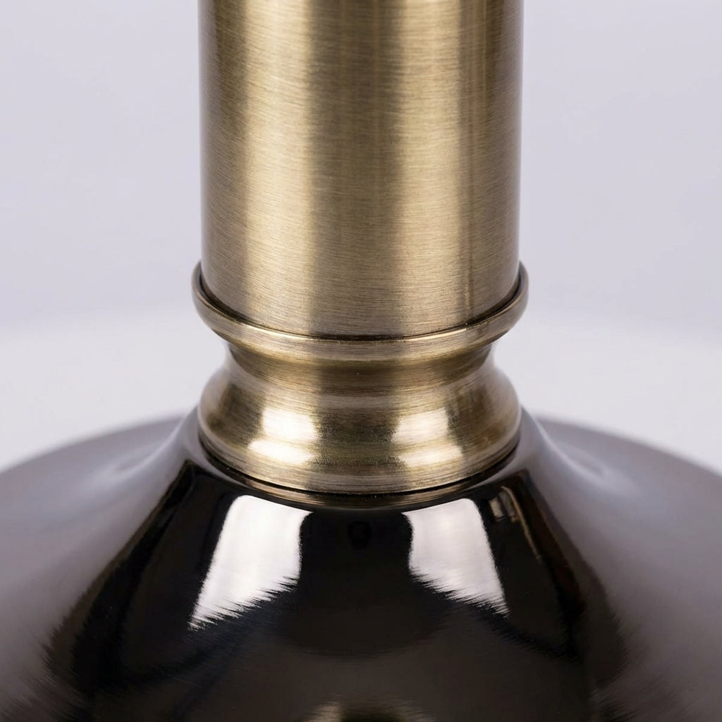 Classic Glass Banker Table Lamp