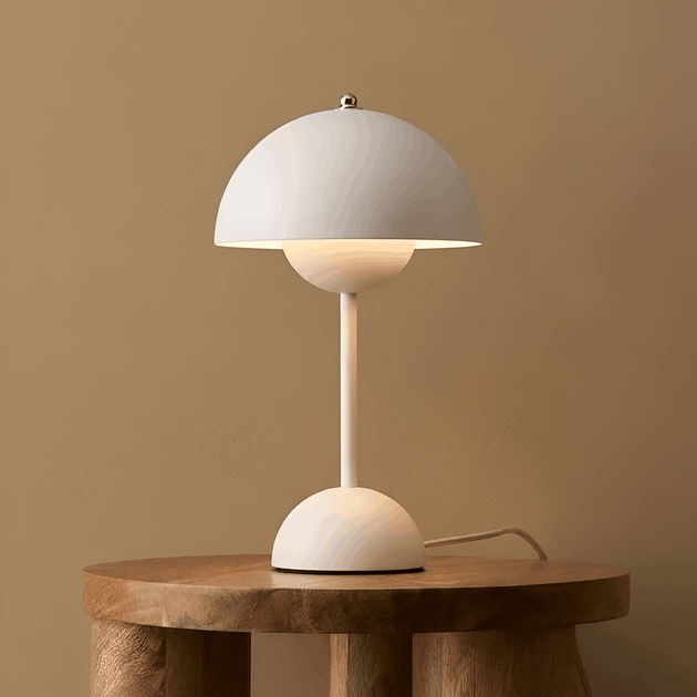 Cordless rechargeable LED table lamp