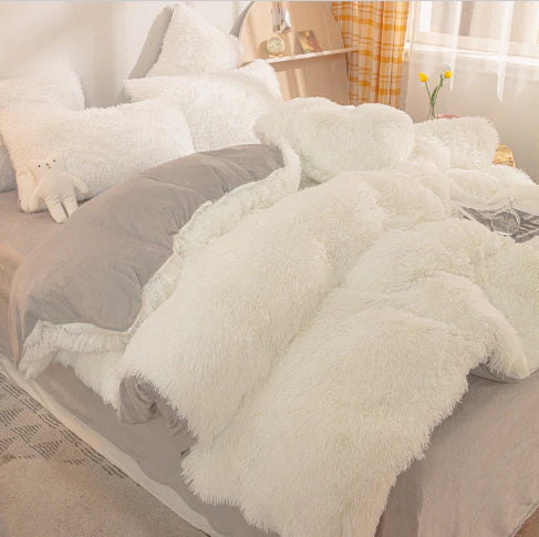 Long-Pile Plush Duvet Cover Set in White