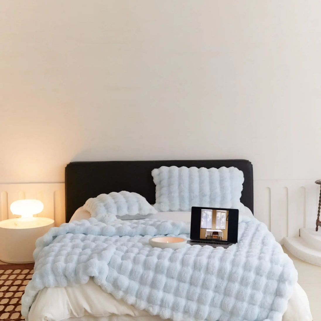 Plush Faux Fur Throw Blanket in sky blue
