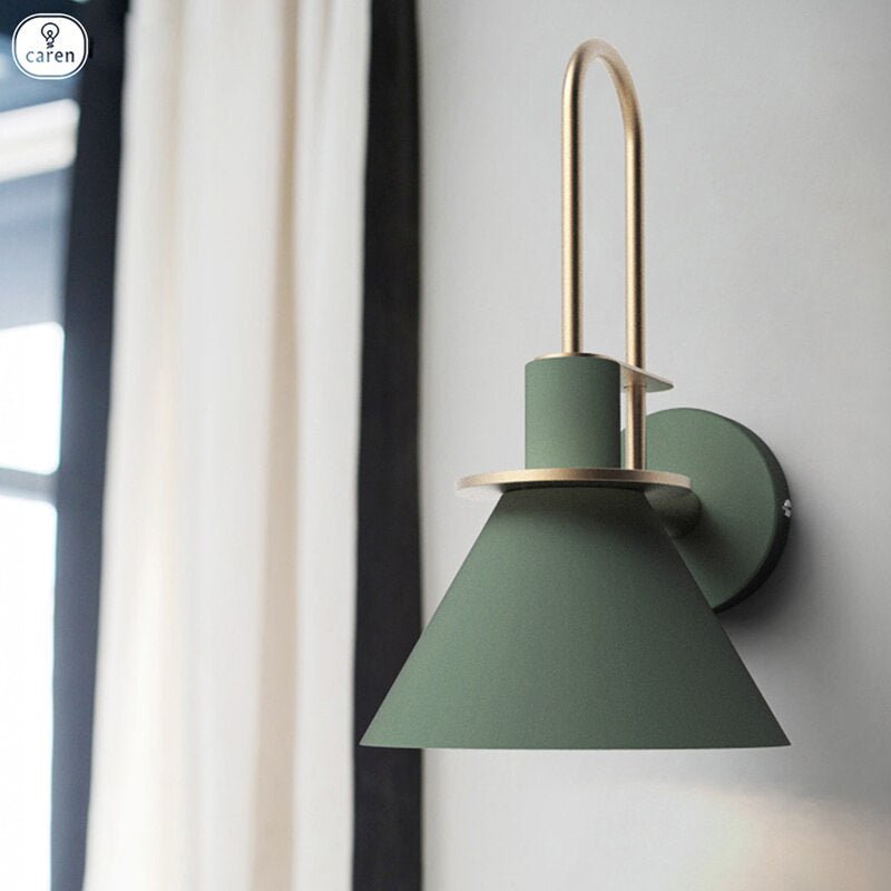Geometric Metal Wall Lamp in Green
