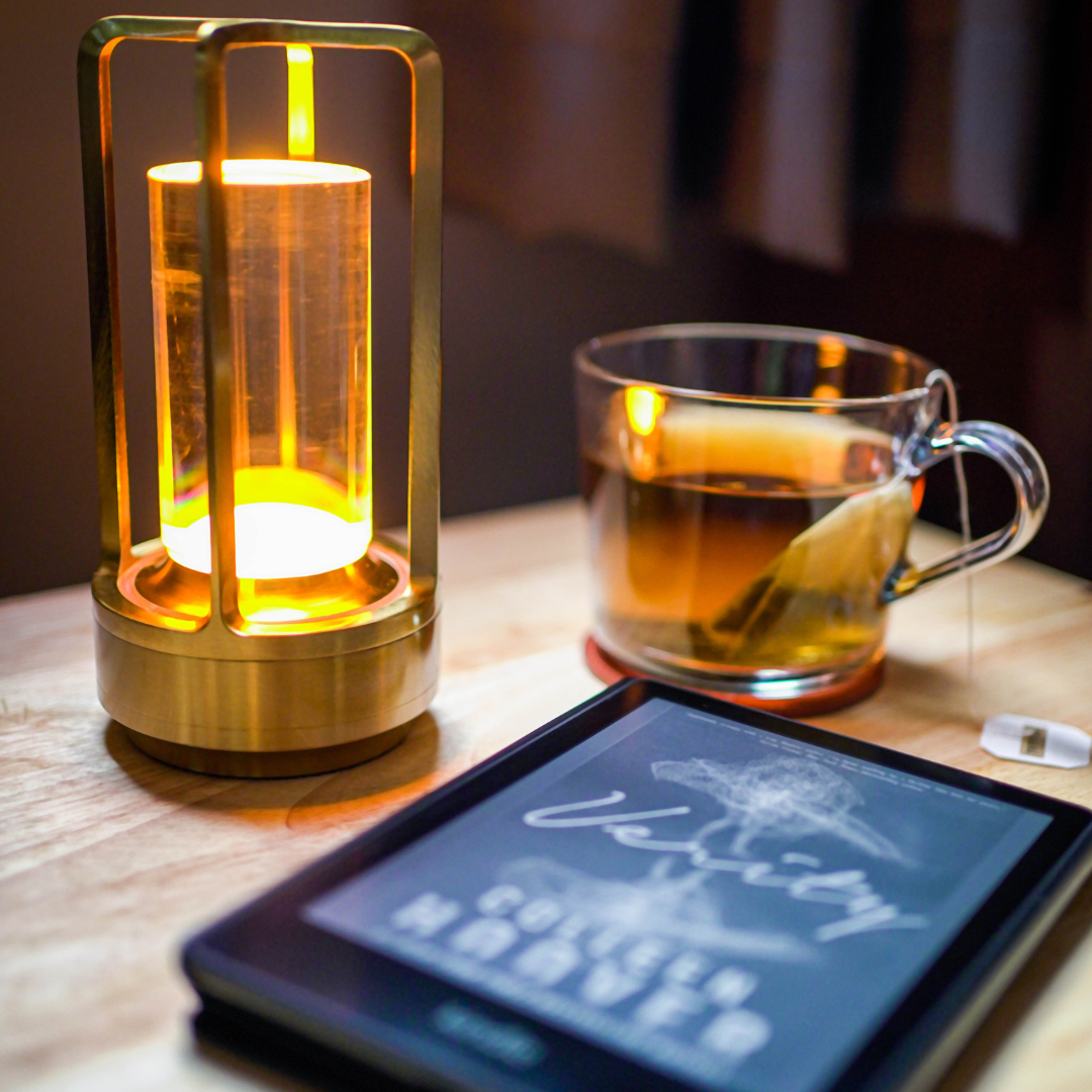 Rechargeable LED crystal table lamp