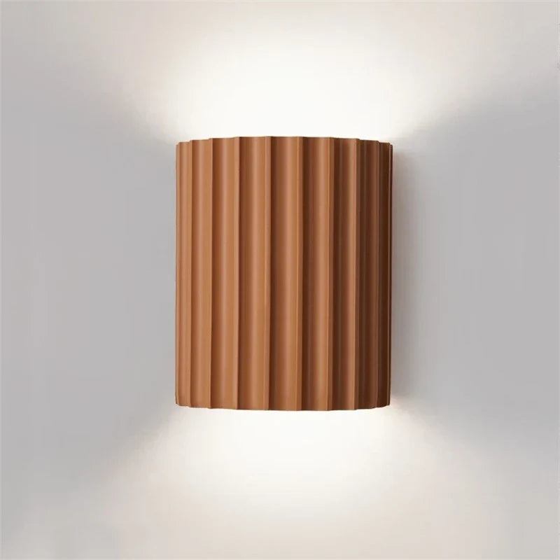 Ribbed Resin Wall Lamp in Brown
