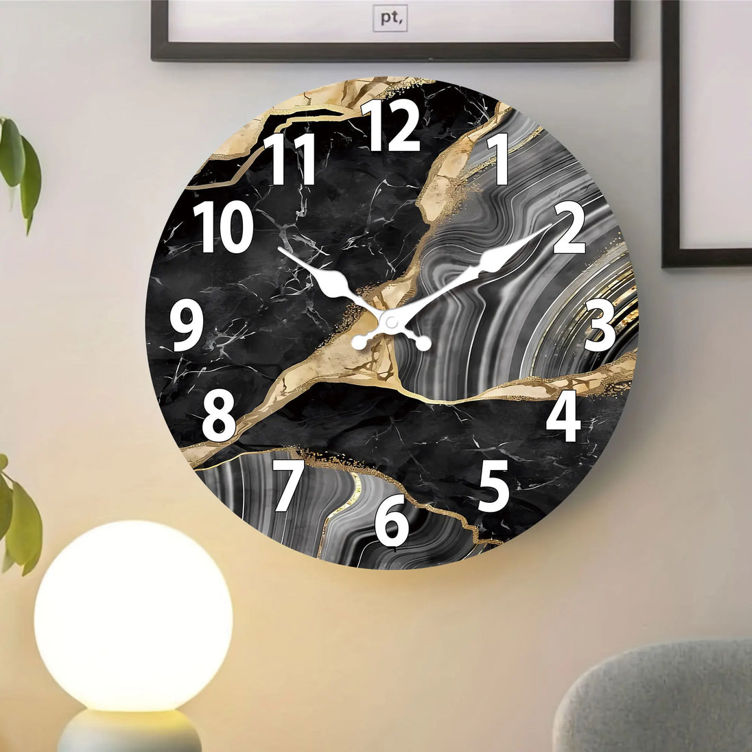 Marble-Effect Wall Clock – product photo