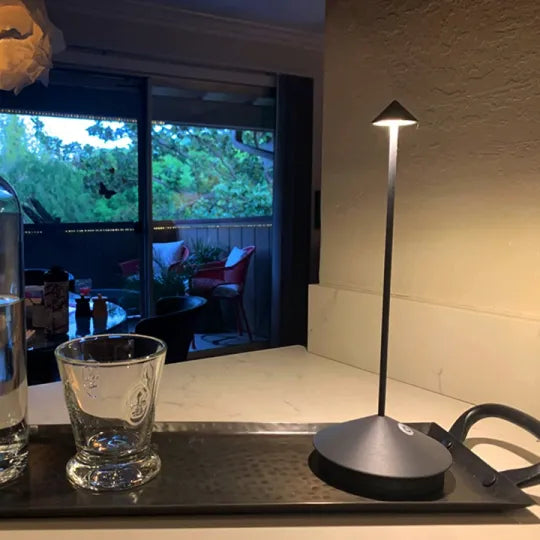Slim Cordless LED Table Lamp in black