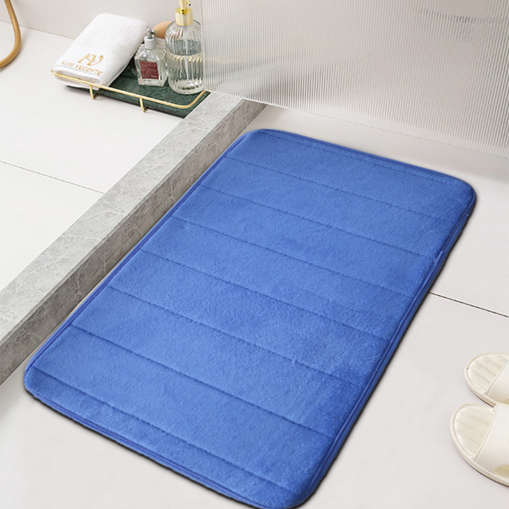 Soft Absorbent Bath Mat in Blue