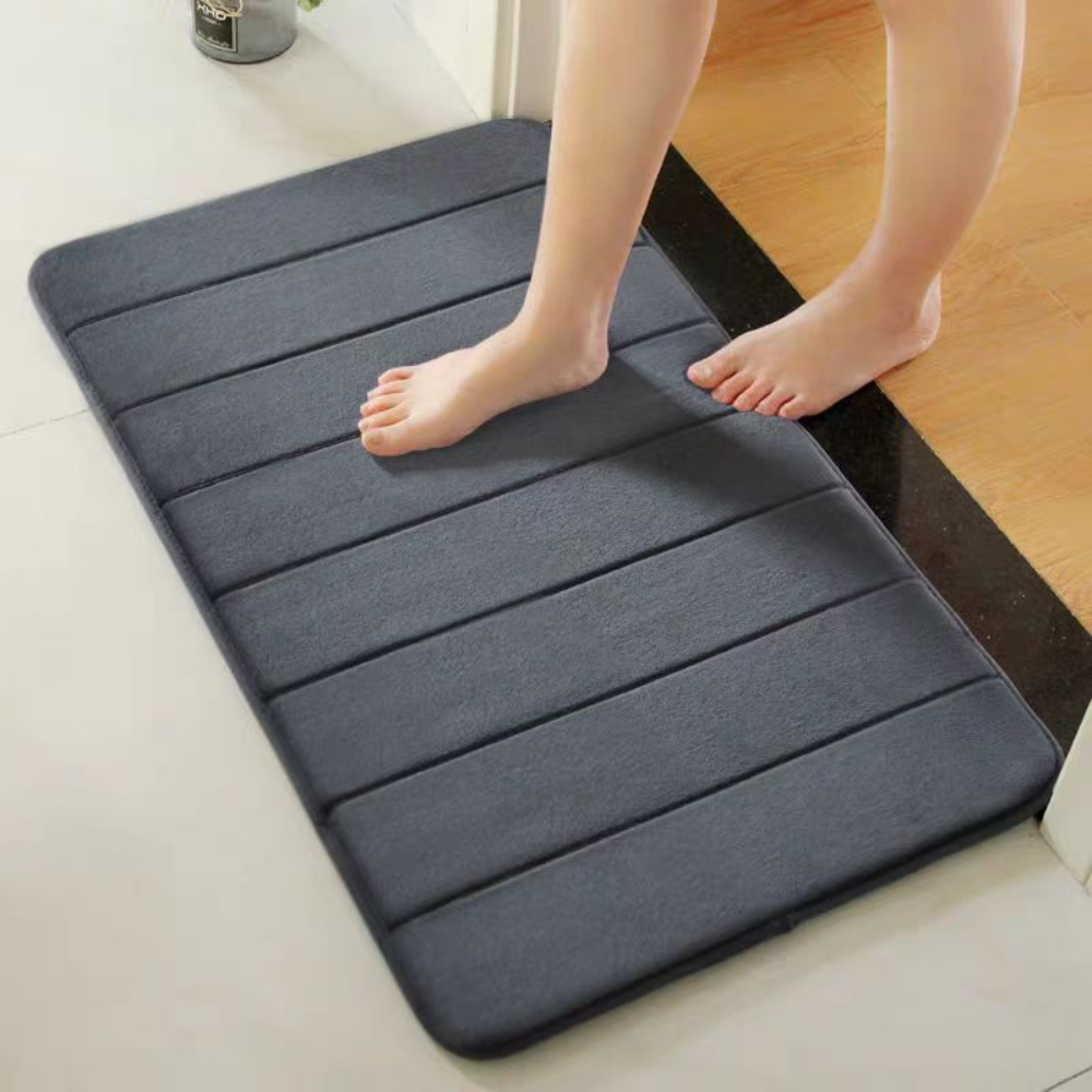 Soft Absorbent Bath Mat in Dark Grey