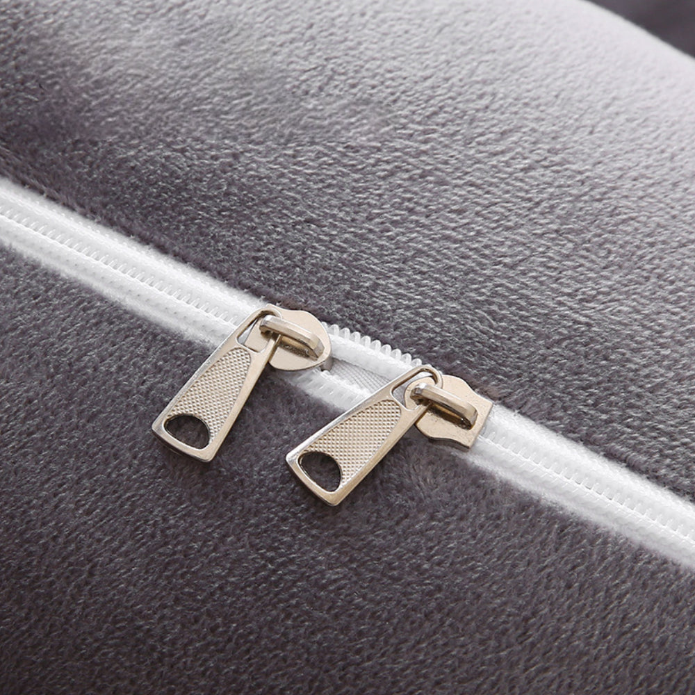 U-Shaped Pregnancy Pillow – detail view