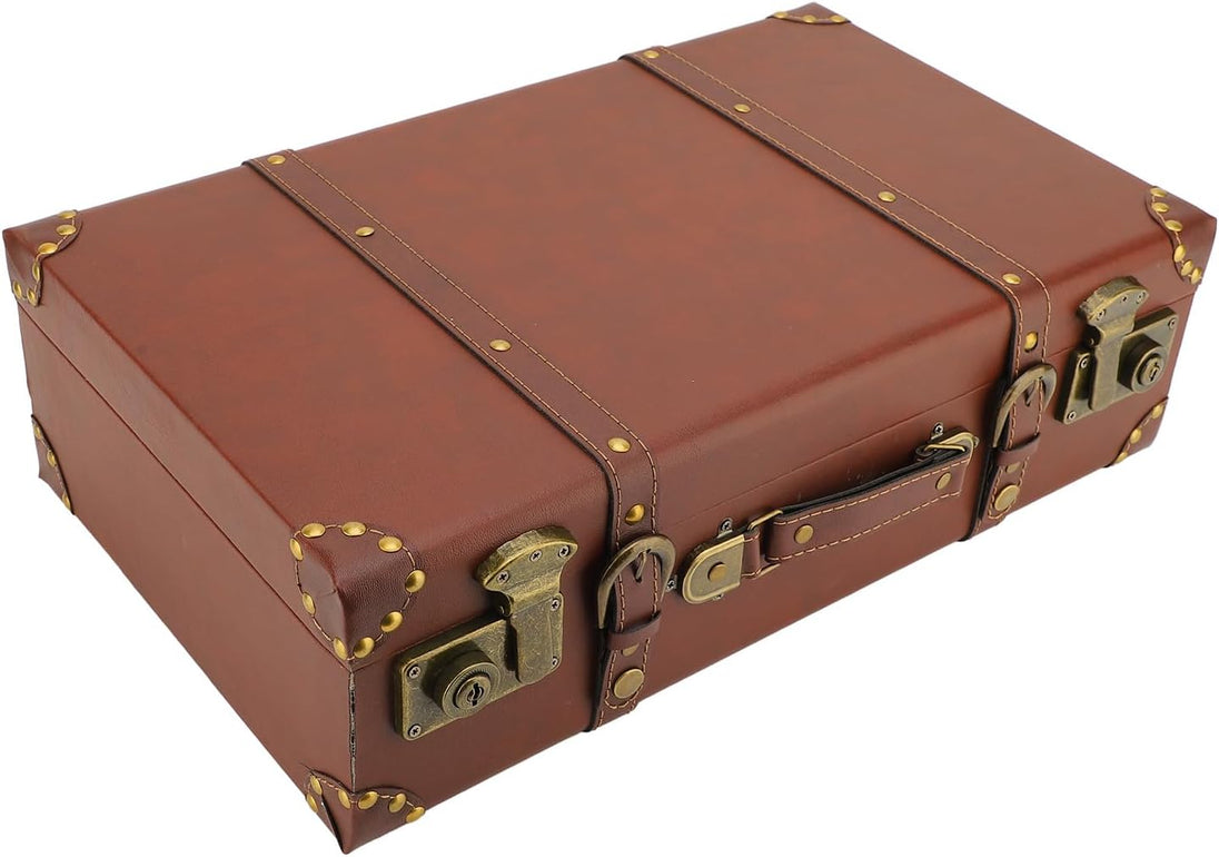 Vintage Leather Overnight Case – detail view